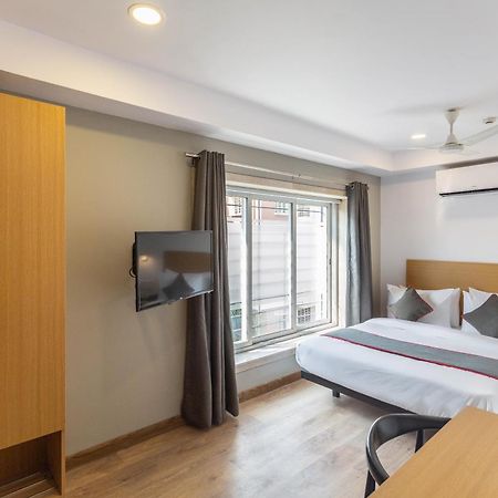 Super Townhouse Habitat New Town Rooms & Party Spaces Calcutta Exteriör bild